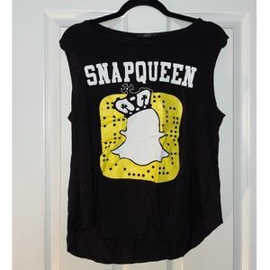 “Snap Queen” t-shirt